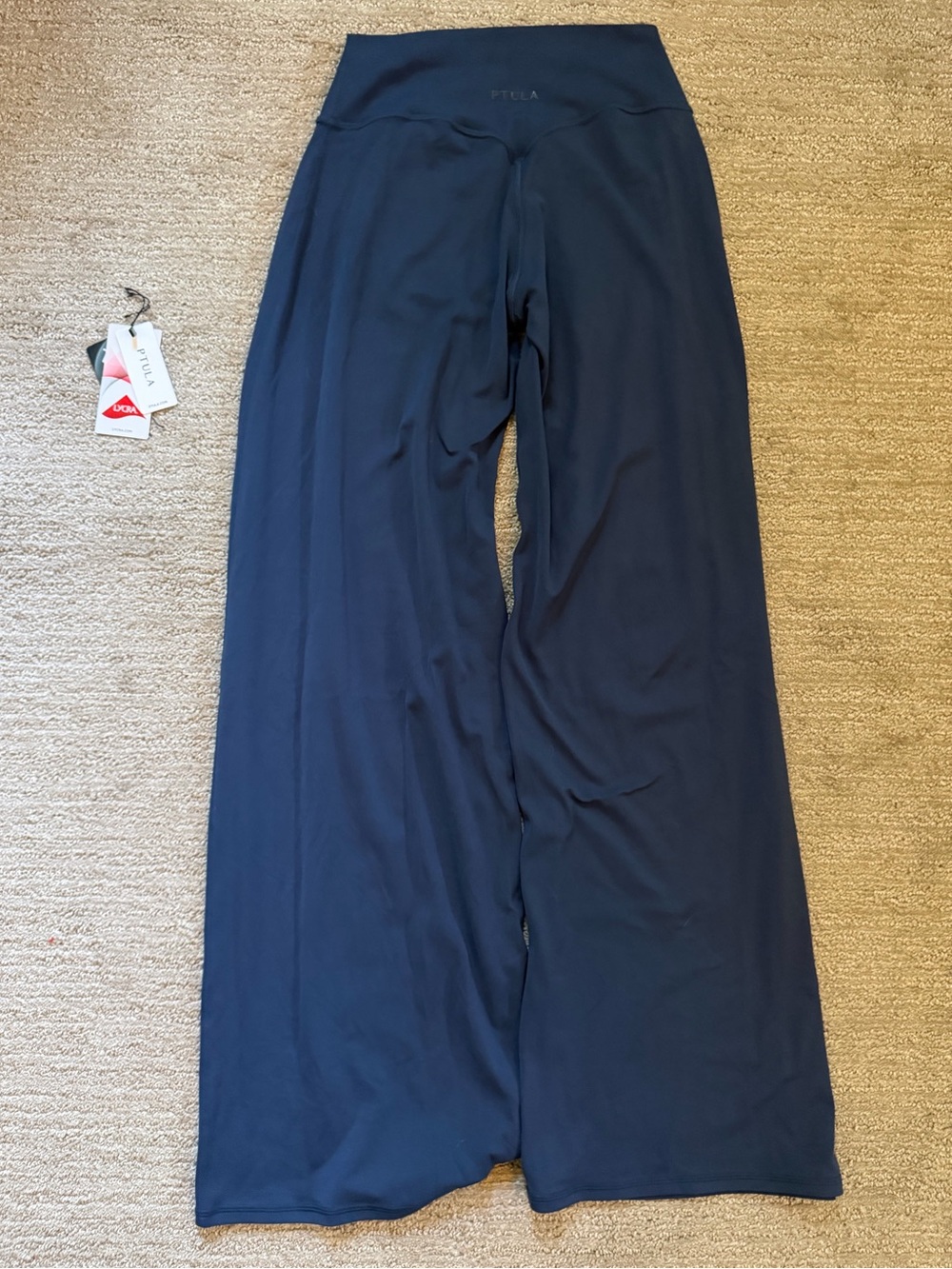 P’tula FEATHERTECH Midrise Sculpt Wide Leg Pant - True Navy, 32” Inseam (Short) - Picture 9 of 11